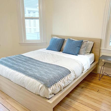 4 Bedroom Condo At Harvard Square And Harvard University Cambridge Bagian luar foto