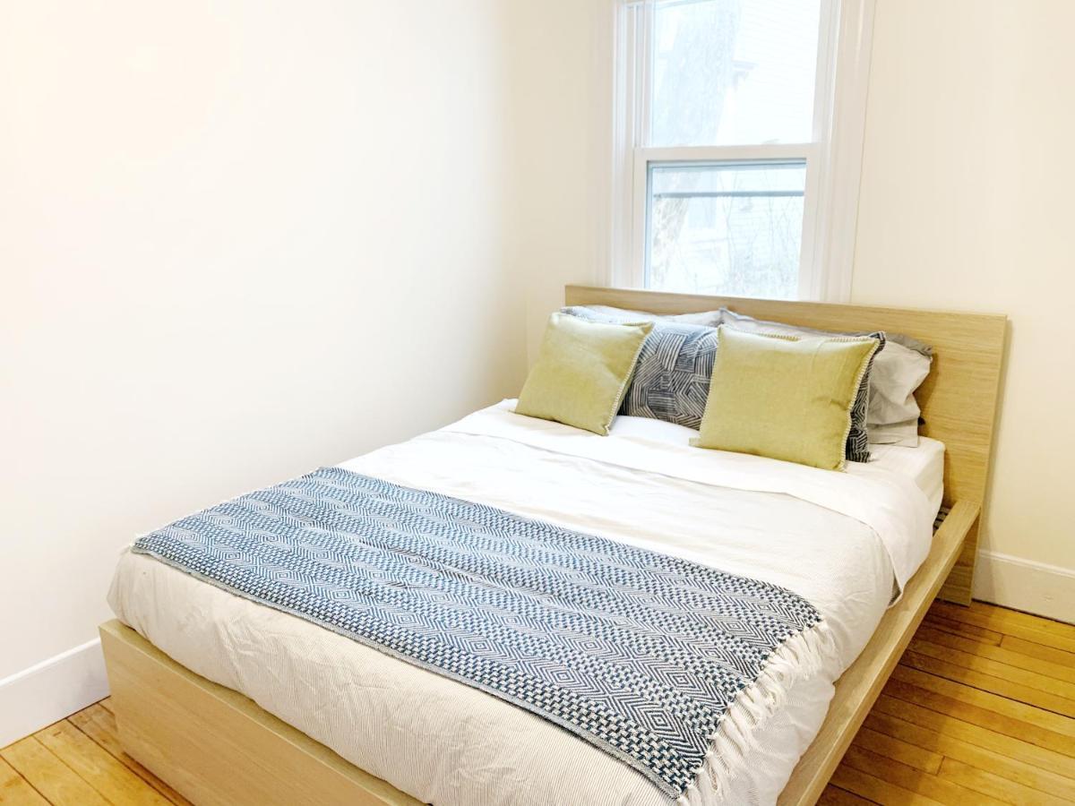 4 Bedroom Condo At Harvard Square And Harvard University Cambridge Bagian luar foto